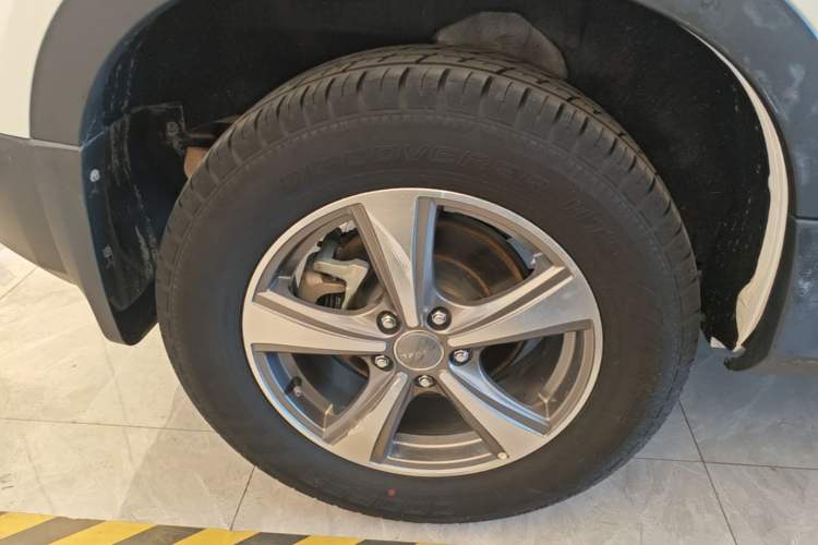 Used Haval H6 Coupe 2016 Blue Label 1.5T Automatic Two-Wheel Drive Elite Model Right Rear Wheel Hub