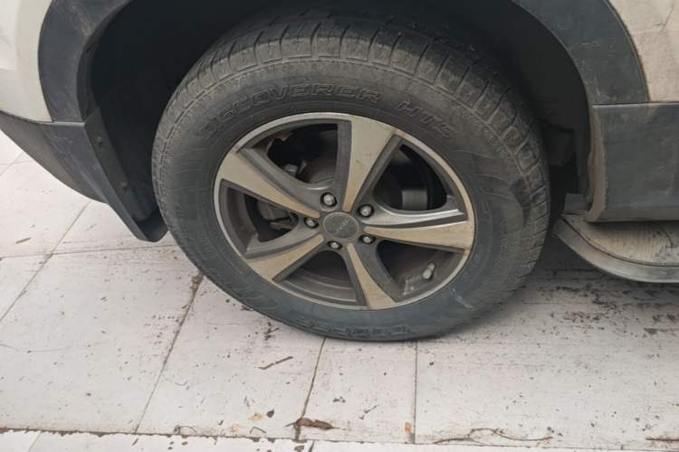 Used Haval H6 Coupe 2016 Blue Label 1.5T Automatic Two-Wheel Drive Elite Model Right Rear Wheel Hub