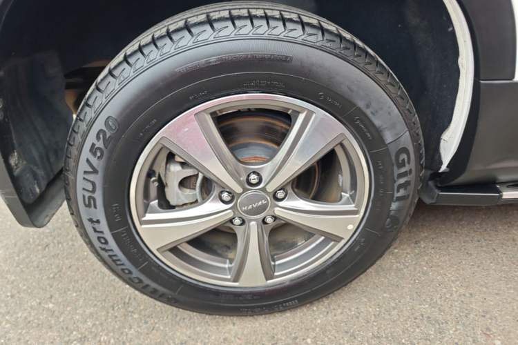 Used Haval H6 Coupe 2016 Blue Label 1.5T Automatic Two-Wheel Drive Elite Model Right Rear Wheel Hub