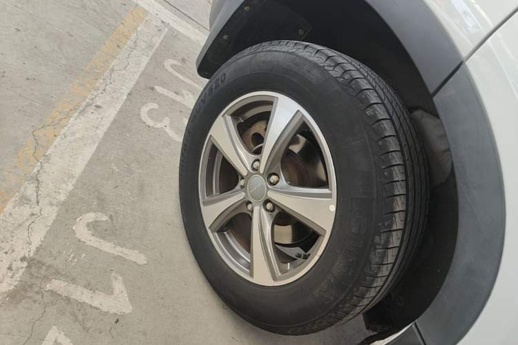 Used Haval H6 Coupe 2016 Blue Label 1.5T Automatic Two-Wheel Drive Urban Model Right Rear Wheel Hub