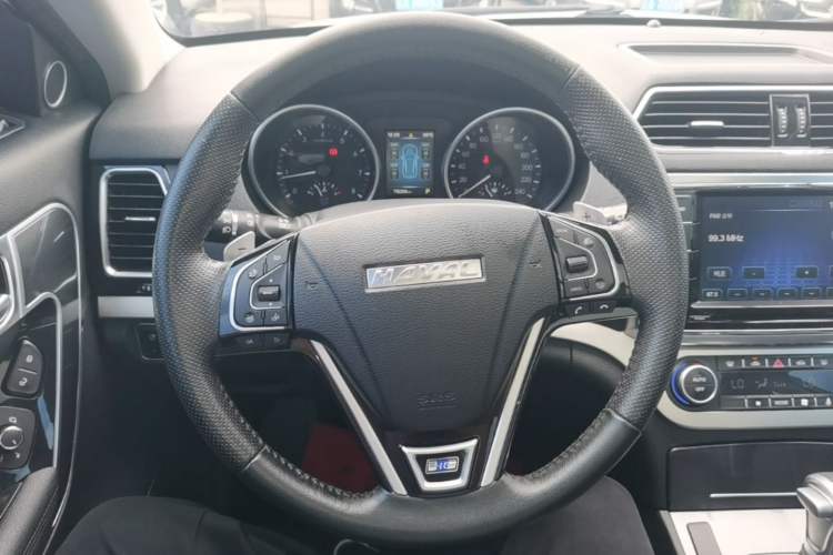 Used Haval H6 Coupe 2016 Blue Label 1.5T Automatic Two-Wheel Drive Urban Model Steering Wheel