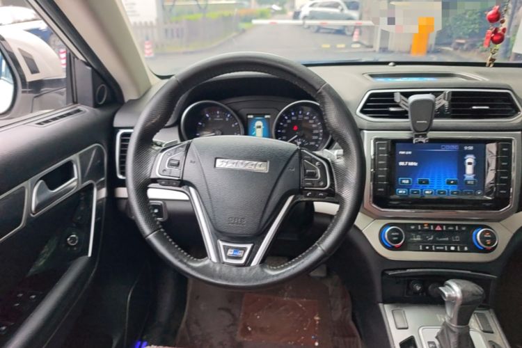 Used Haval H6 Coupe 2016 Blue Label 1.5T Automatic Two-Wheel Drive Elite Model Steering Wheel