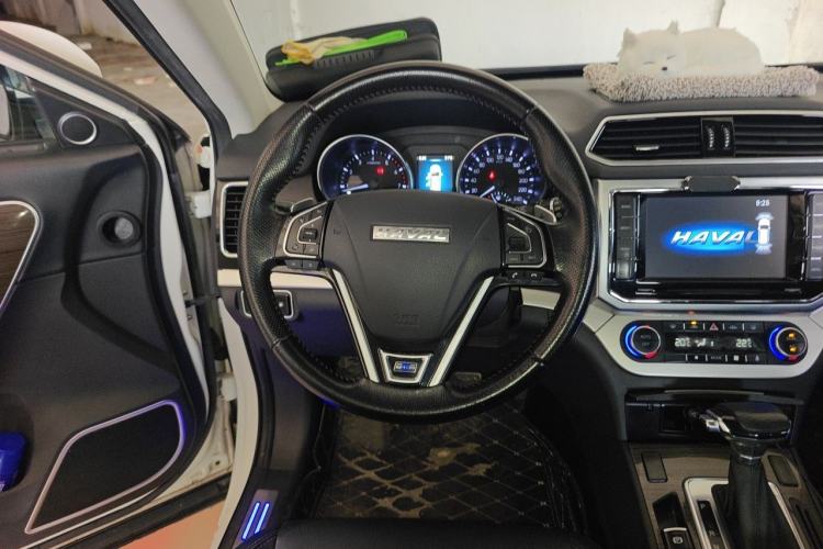 Used Haval H6 Coupe 2016 Blue Label 1.5T Automatic Two-Wheel Drive Elite Model Steering Wheel