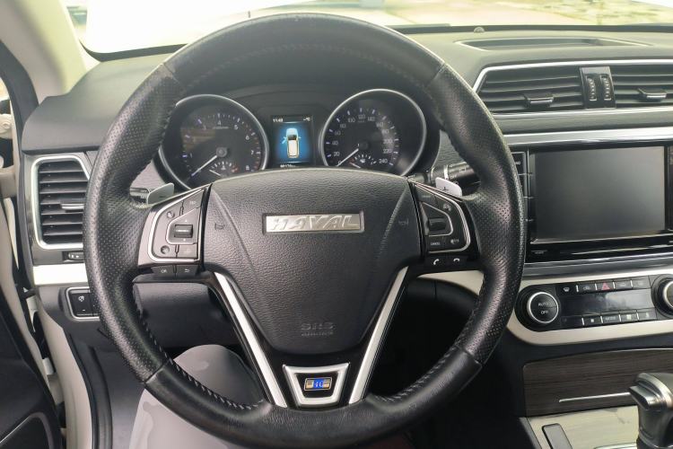 Used Haval H6 Coupe 2016 Blue Label 1.5T Automatic Two-Wheel Drive Elite Model Steering Wheel