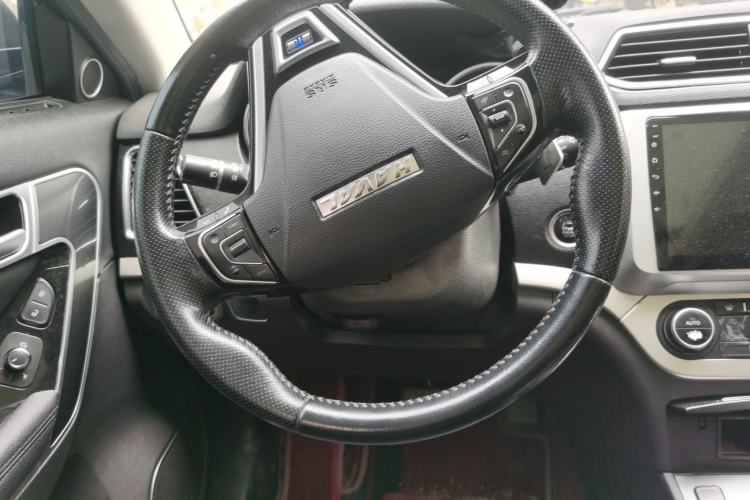 Used Haval H6 Coupe 2016 Blue Label 1.5T Automatic Two-Wheel Drive Urban Model Steering Wheel