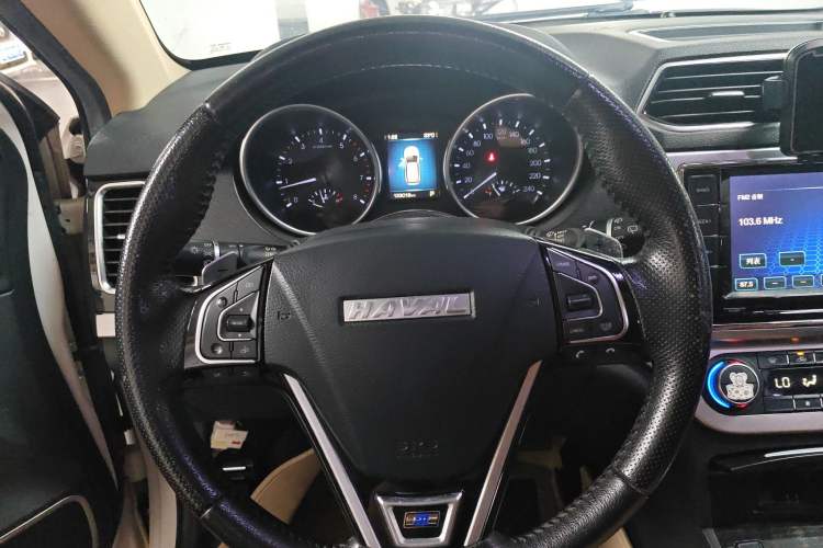 Used Haval H6 Coupe 2016 Blue Label 1.5T Automatic Two-Wheel Drive Urban Model Steering Wheel