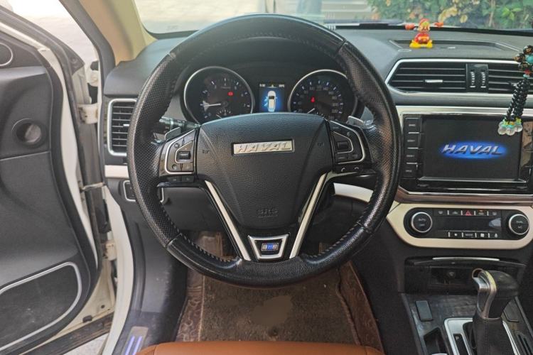 Used Haval H6 Coupe 2016 Blue Label 1.5T Automatic Two-Wheel Drive Elite Model Steering Wheel