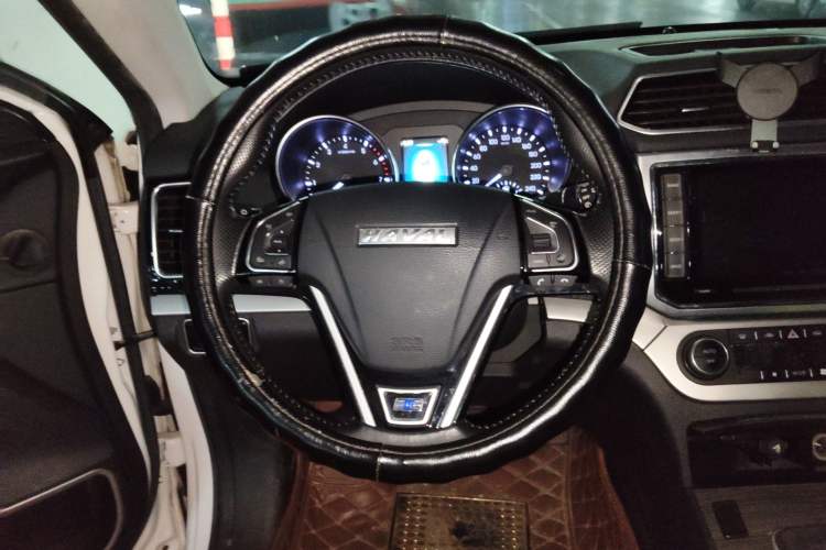 Used Haval H6 Coupe 2016 Blue Label 1.5T Manual Two-Wheel Drive Urban Model