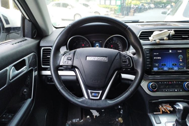 Used Haval H6 Coupe 2016 Blue Label 1.5T Automatic Two-Wheel Drive Elite Model Steering Wheel