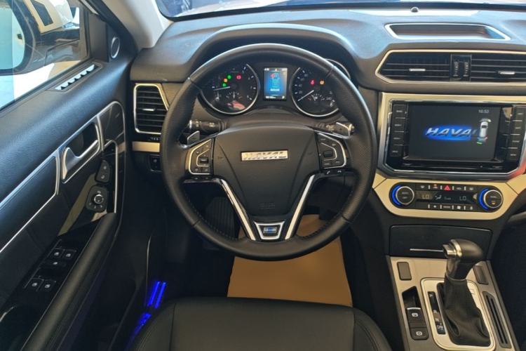 Used Haval H6 Coupe 2016 Blue Label 1.5T Automatic Two-Wheel Drive Elite Model Steering Wheel