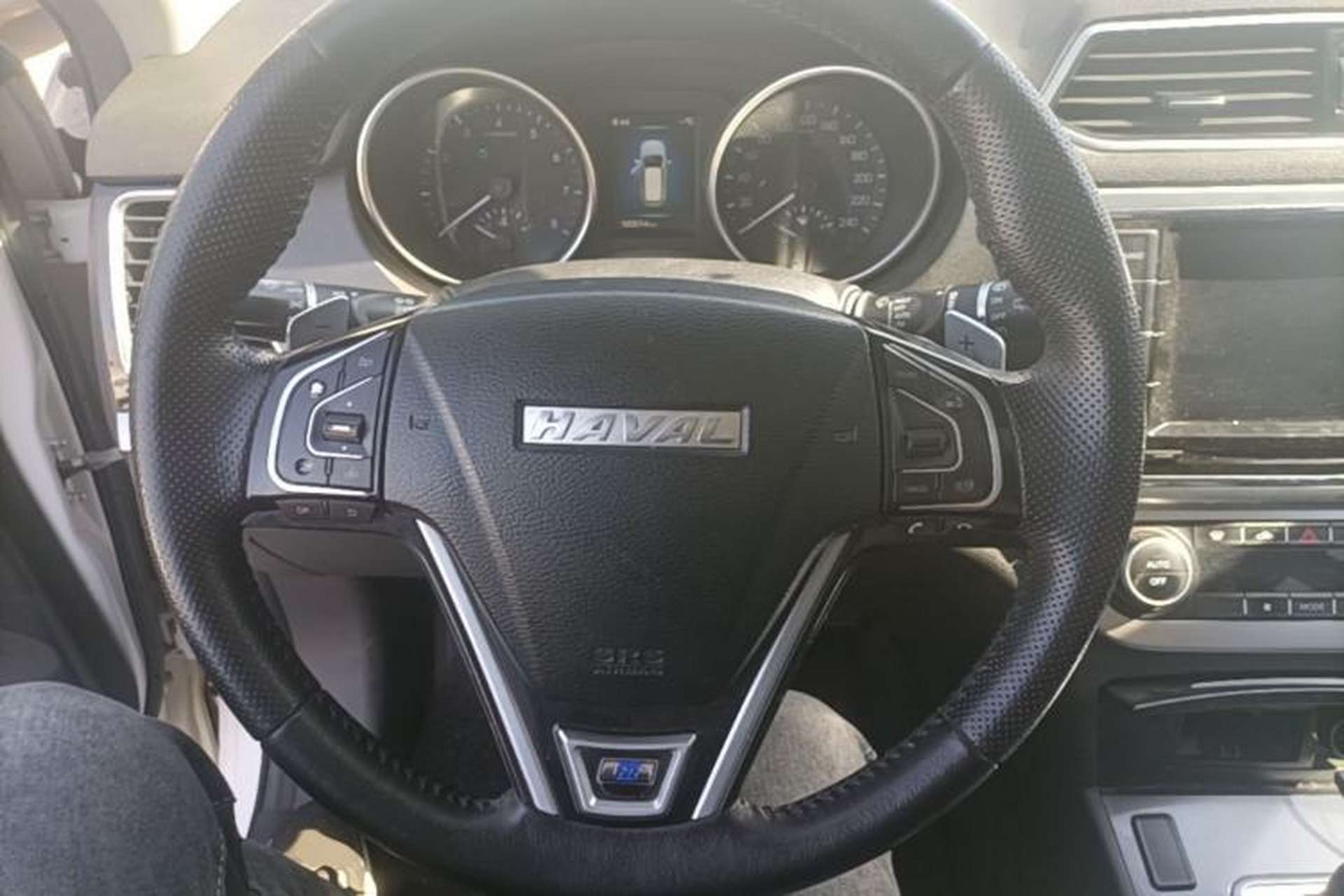Used Haval H6 Coupe 2016 Blue Label 1.5T Automatic Two-Wheel Drive Elite Model Steering Wheel