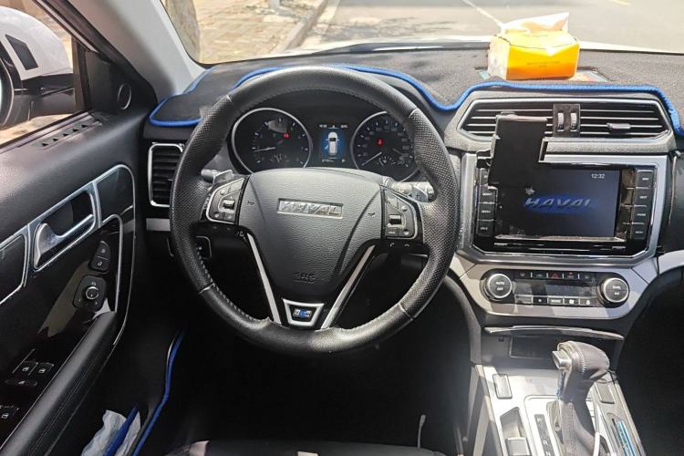 Used Haval H6 Coupe 2016 Blue Label 1.5T Automatic Two-Wheel Drive Elite Model Steering Wheel