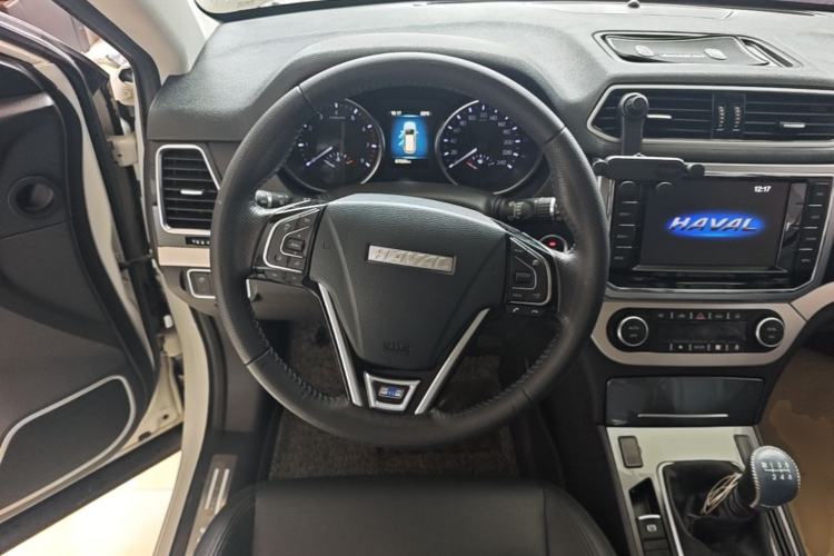 Used Haval H6 Coupe 2016 Blue Label 1.5T Manual Two-Wheel Drive Urban Model Steering Wheel