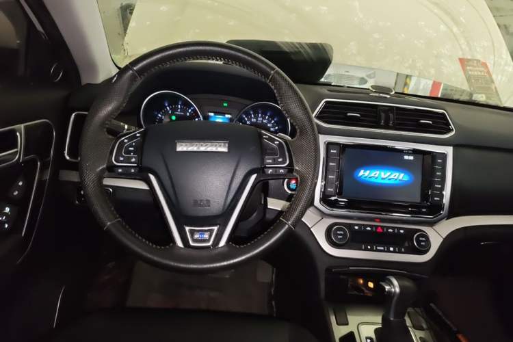 Used Haval H6 Coupe 2016 Blue Label 1.5T Automatic Two-Wheel Drive Urban Model Steering Wheel