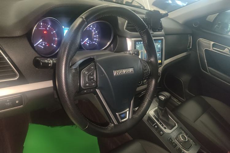 Used Haval H6 Coupe 2016 Blue Label 1.5T Automatic Two-Wheel Drive Urban Model Steering Wheel