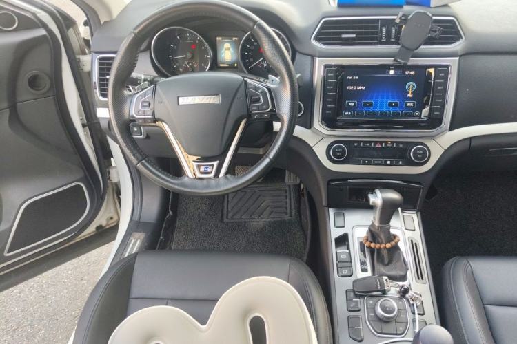 Used Haval H6 Coupe 2016 Blue Label 1.5T Automatic Two-Wheel Drive Urban Model Steering Wheel