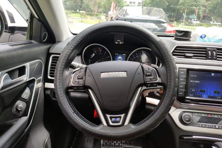 Used Haval H6 Coupe 2016 Blue Label 1.5T Automatic Two-Wheel Drive Elite Model Steering Wheel