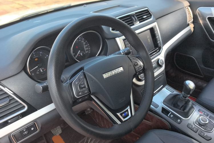 Used Haval H6 Coupe 2016 Blue Label 1.5T Manual Two-Wheel Drive Elite Model Steering Wheel