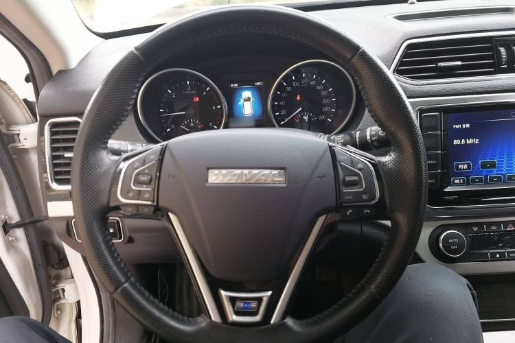 Used Haval H6 Coupe 2016 Blue-Label Diesel 2.0T Manual Two-Wheel Drive Elite Model China IV Standard Steering Wheel