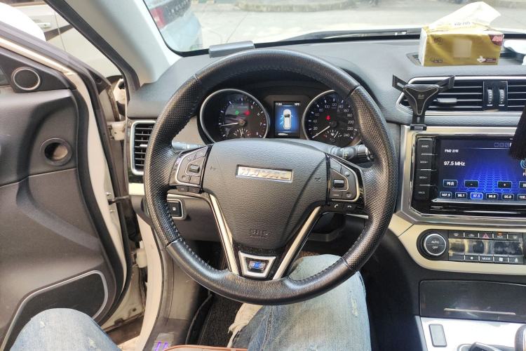 Used Haval H6 Coupe 2016 Blue Label 1.5T Manual Two-Wheel Drive Elite Model Steering Wheel