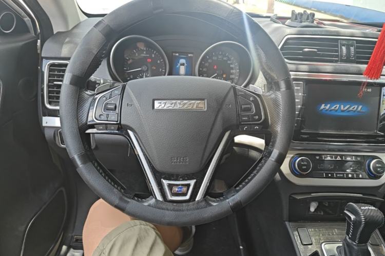 Used Haval H6 Coupe 2016 Blue Label 1.5T Automatic Two-Wheel Drive Urban Model Steering Wheel