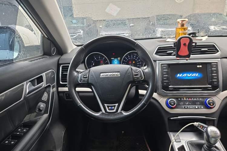 Used Haval H6 Coupe 2016 Blue Label 1.5T Manual Two-Wheel Drive Urban Model Steering Wheel