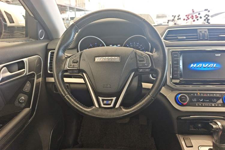 Used Haval H6 Coupe 2016 Blue Label 1.5T Automatic Two-Wheel Drive Elite Model Steering Wheel