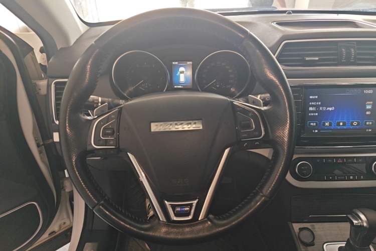 Used Haval H6 Coupe 2016 Blue Label 1.5T Automatic Two-Wheel Drive Urban Model Steering Wheel