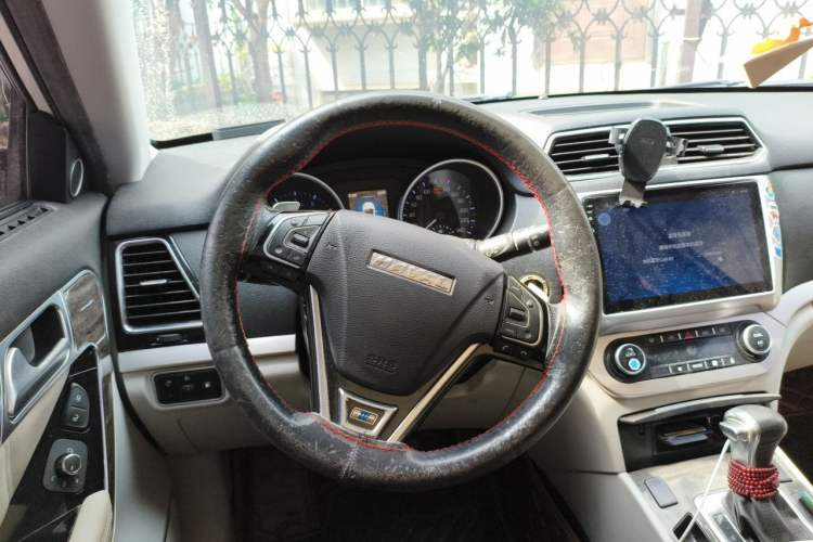 Used Haval H6 Coupe 2016 Blue Label 1.5T Automatic Two-Wheel Drive Urban Model Steering Wheel