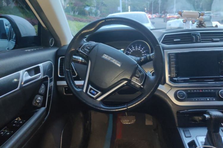 Used Haval H6 Coupe 2016 Blue Label 1.5T Automatic Two-Wheel Drive Urban Model Steering Wheel