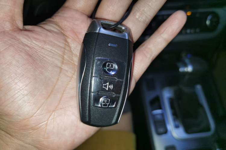 Used Haval H6 Coupe 2016 Blue Label 1.5T Automatic Two-Wheel Drive Urban Model Vehicle Key