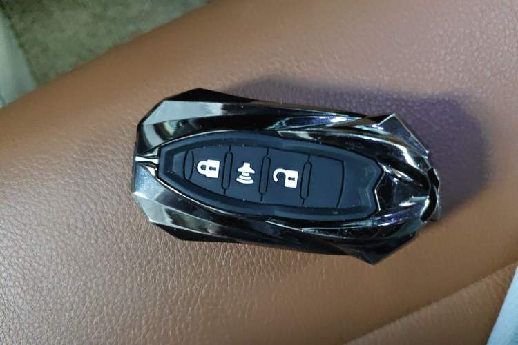 Used Haval H6 Coupe 2016 Blue Label 1.5T Automatic Two-Wheel Drive Urban Model Vehicle Key
