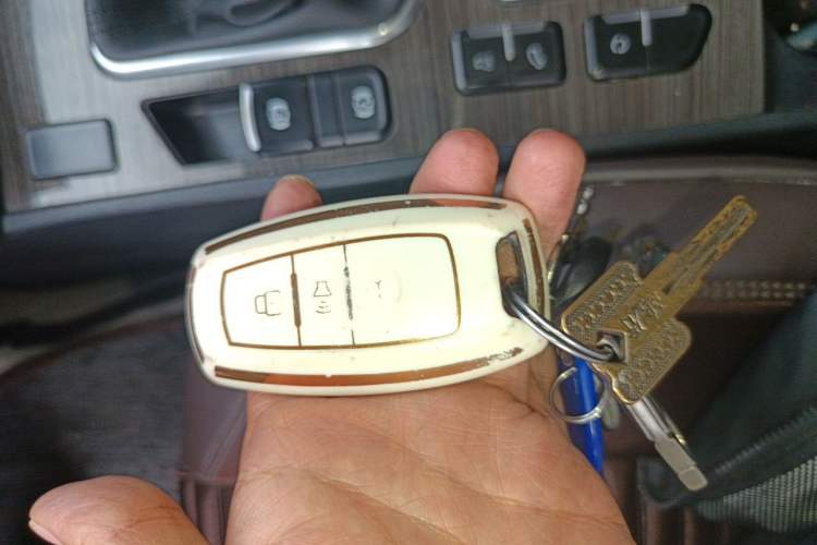 Used Haval H6 Coupe 2016 Blue Label 1.5T Manual Two-Wheel Drive Elite Model Vehicle Key