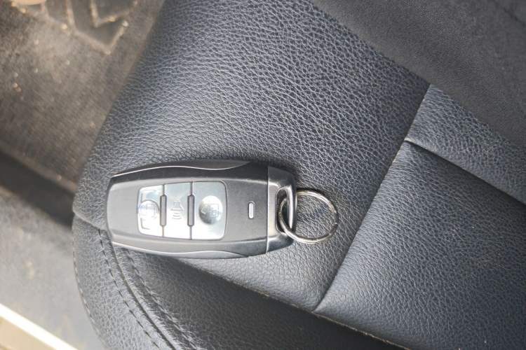 Used Haval H6 Coupe 2016 Blue Label 1.5T Automatic Two-Wheel Drive Elite Model Vehicle Key