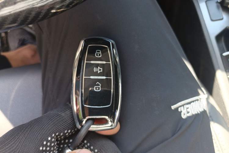 Used Haval H6 Coupe 2016 Blue Label 1.5T Automatic Two-Wheel Drive Elite Model Vehicle Key
