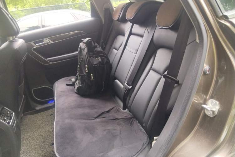 Used Haval H6 Coupe 2016 Blue Label 1.5T Automatic Two-Wheel Drive Elite Model Left Rear Seat