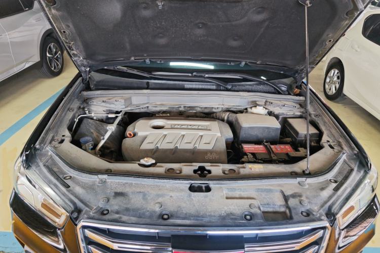 Used Haval H6 Coupe 2017 Red-Label 2.0T Automatic Two-Wheel Drive Urban Model Engine Bay