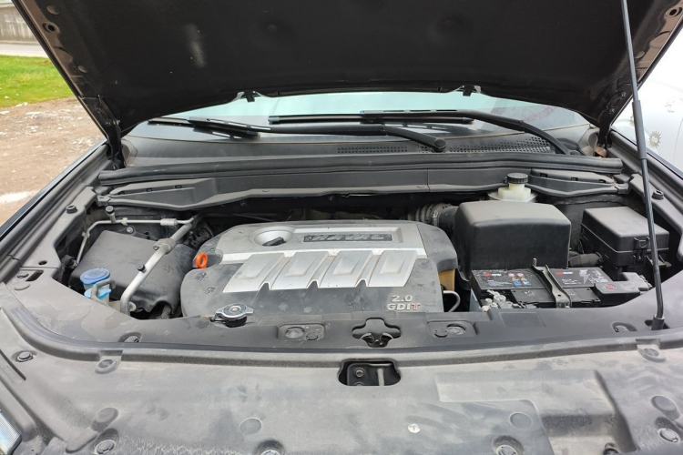 Used Haval H6 Coupe 2017 Red Label 2.0T Manual Two-Wheel Drive Elite Model Engine Bay
