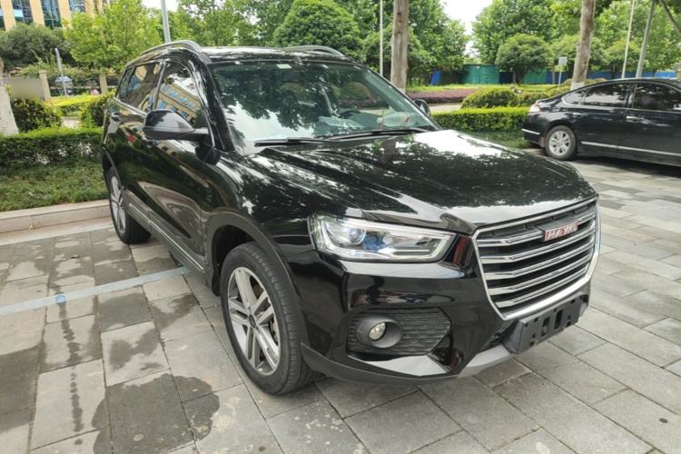 Used Haval H6 Coupe 2017 Red-Label 2.0T Automatic Two-Wheel Drive Elite Model Front Right 45 Deg