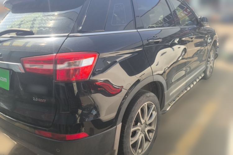 Used Haval H6 Coupe 2017 Red Label 2.0T Manual Two-Wheel-Drive Urban Model Rear Right 45 Deg