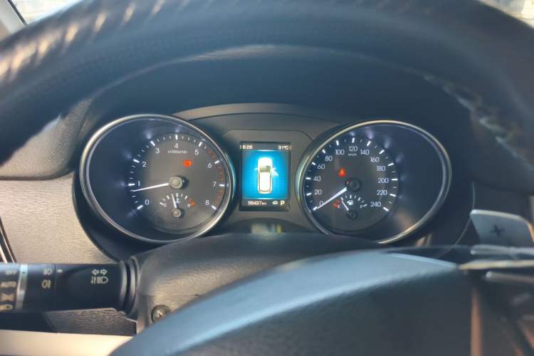 Used Haval H6 Coupe 2017 Blue Label 2.0T Automatic Two-Wheel Drive Elite Model Instrument Cluster