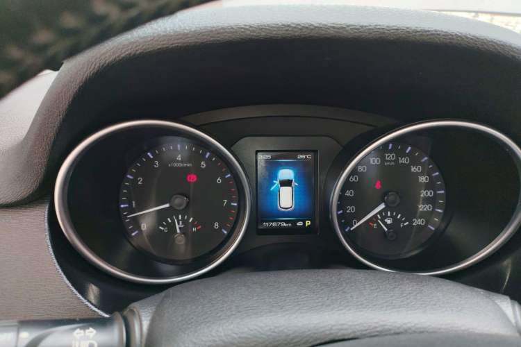 Used Haval H6 Coupe 2017 Red-Label 2.0T Automatic Two-Wheel Drive Elite Model Instrument Cluster