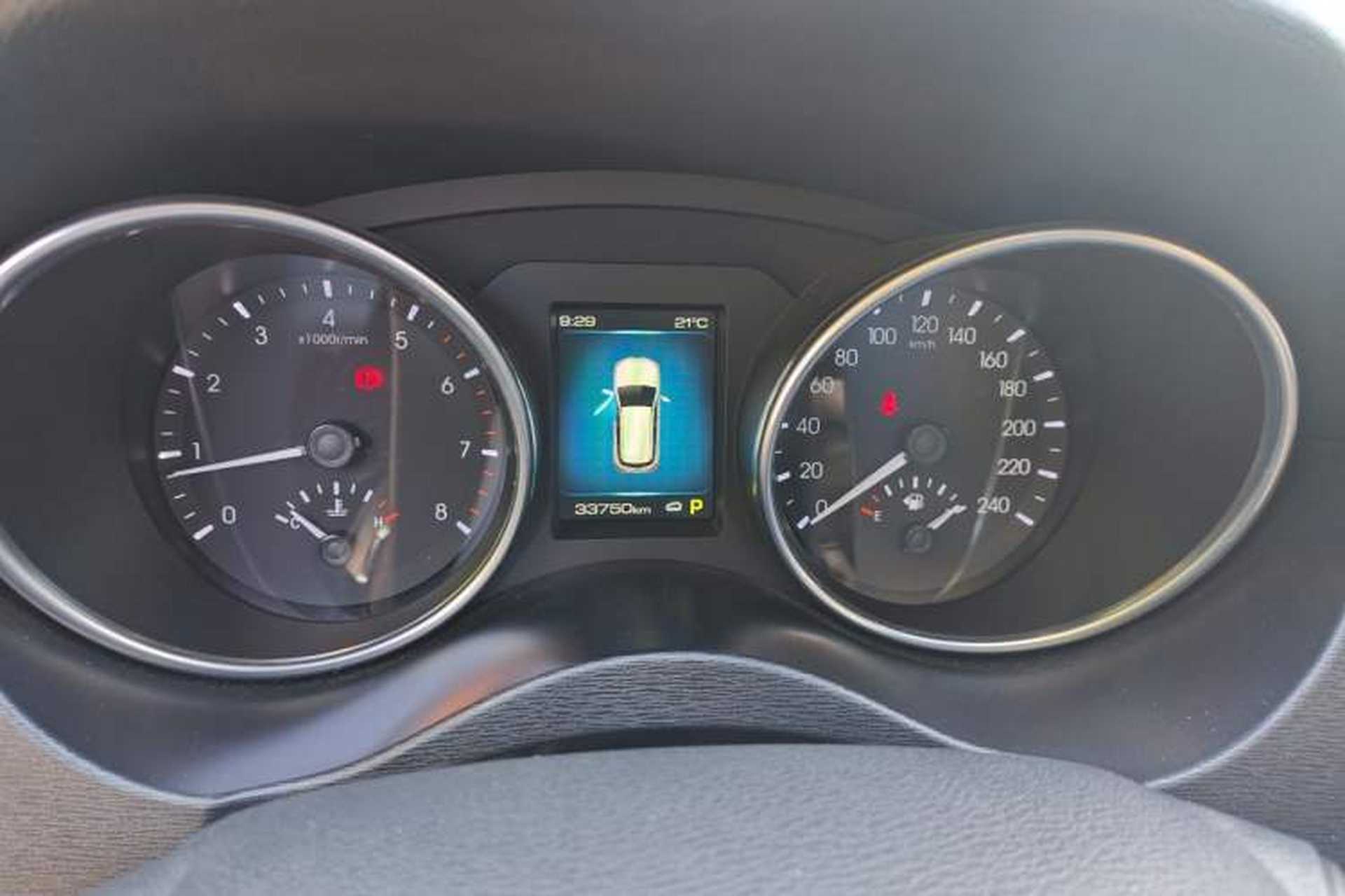 Used Haval H6 Coupe 2017 Red Label 2.0T Automatic Two-Wheel Drive Prestige Model Instrument Cluster