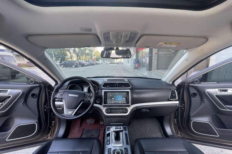 Used Haval H6 Coupe 2017 Red-Label 2.0T Automatic Two-Wheel Drive Elite Model Interior 2