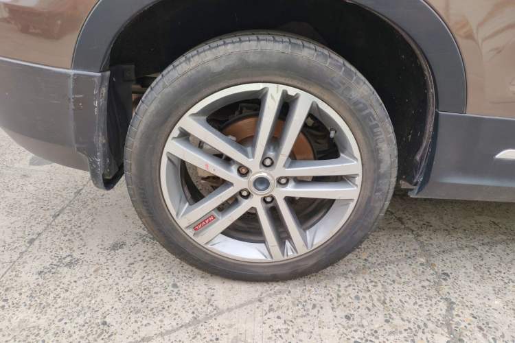 Used Haval H6 Coupe 2017 Red-Label 2.0T Automatic Two-Wheel Drive Elite Model Right Rear Wheel Hub