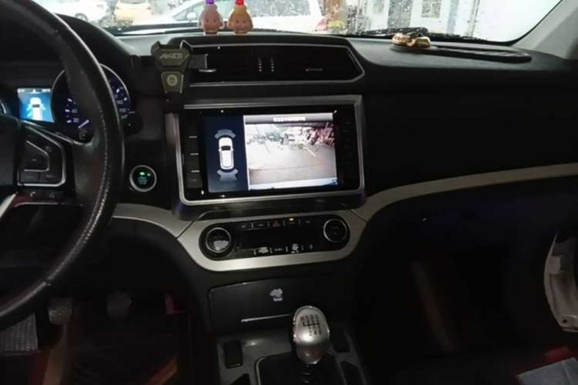 Used Haval H6 Coupe 2017 Red Label 2.0T Manual Two-Wheel Drive Elite Model Audio And AC Panel