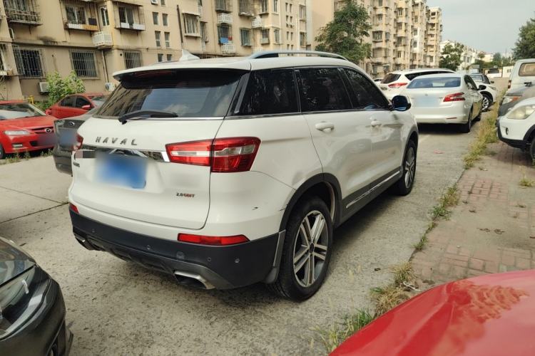 Used Haval H6 Coupe 2017 Red-Label 2.0T Automatic Two-Wheel Drive Elite Model Exterior 3
