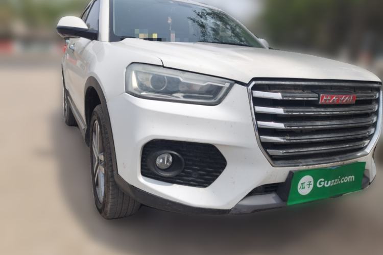 Used Haval H6 Coupe 2017 Red-Label 2.0T Automatic Two-Wheel Drive Elite Model Front Right 45 Deg