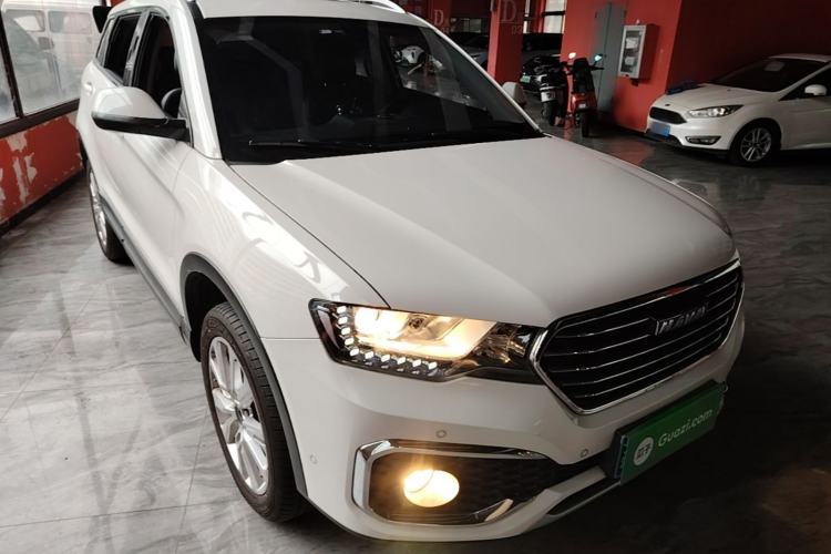 Used Haval H6 Coupe 2017 Blue Label 2.0T Automatic Two-Wheel Drive Elite Model Front Right 45 Deg