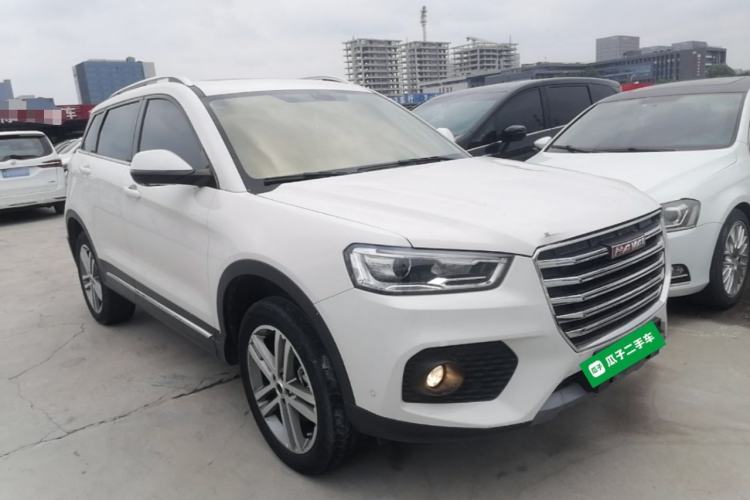 Used Haval H6 Coupe 2017 Red-Label 2.0T Automatic Two-Wheel Drive Elite Model Front Right 45 Deg